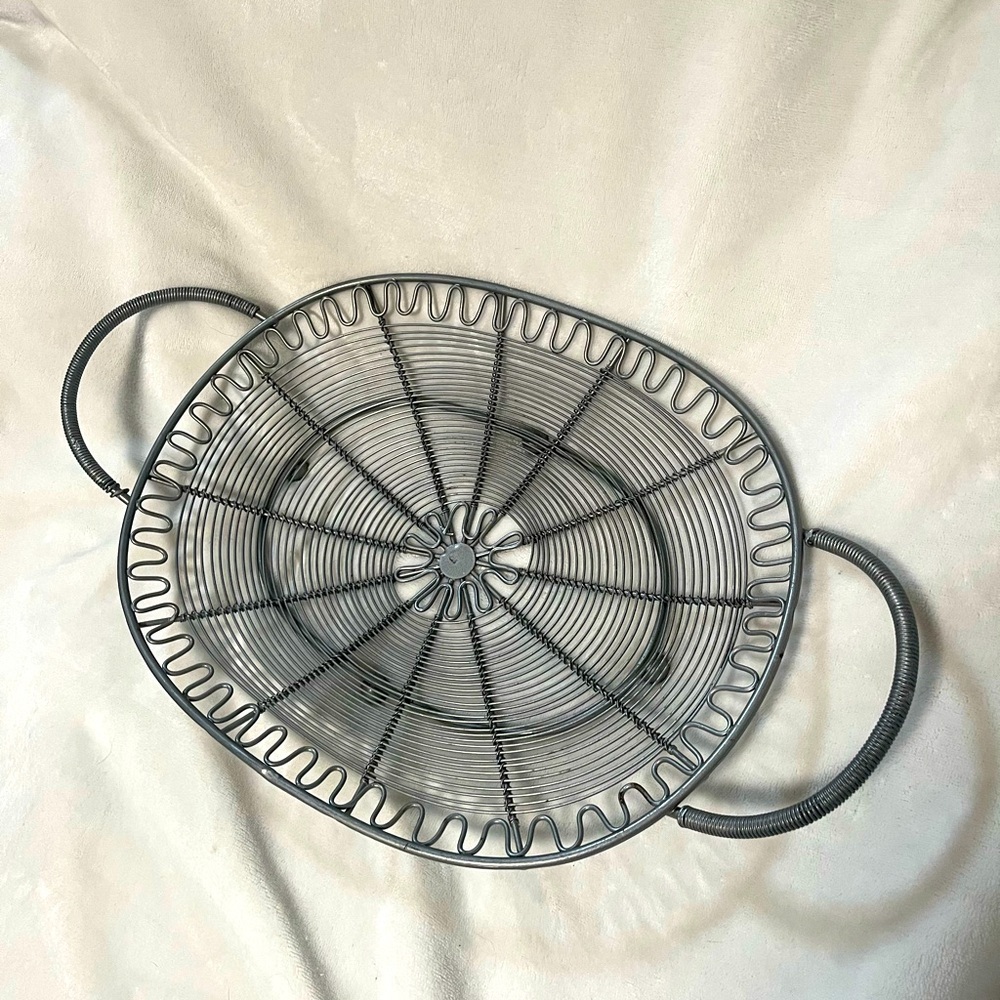 Wire oval shallow Fruit basket with handles, centerpiece 18 x 11 inches.